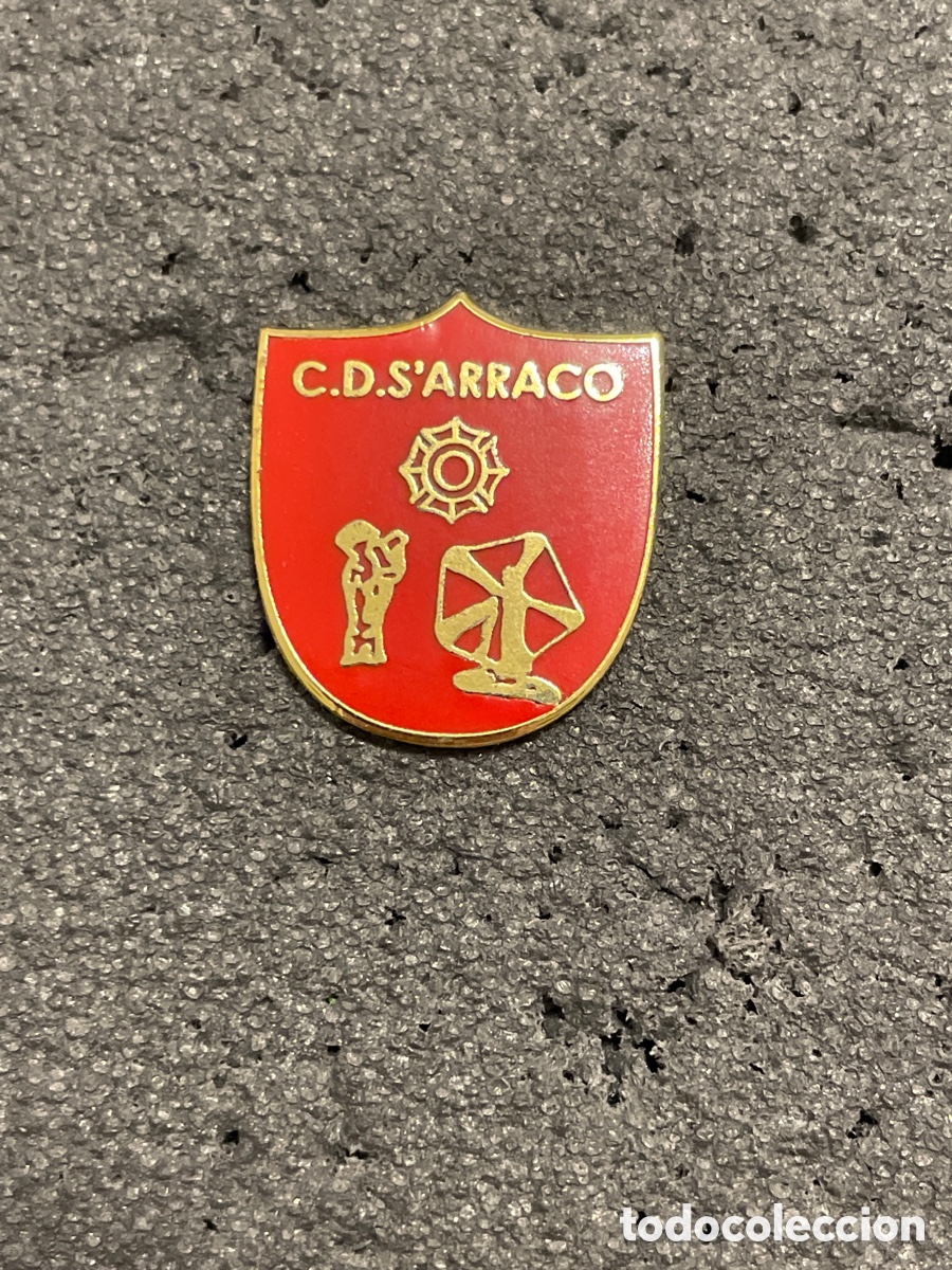 Collectionnisme sportif: Pin 180 C.D. S&rsquo;ARRACO - Andratx (Mallorca)