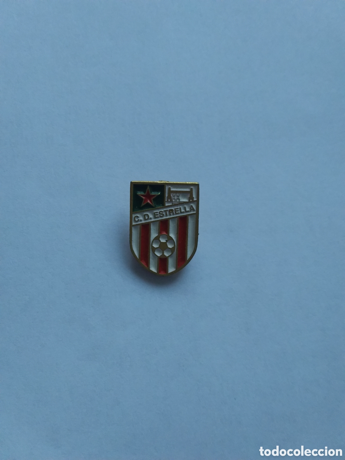 Collezionismo sportivo: Pin - Club Deportivo Estrella ( Vizcaya )