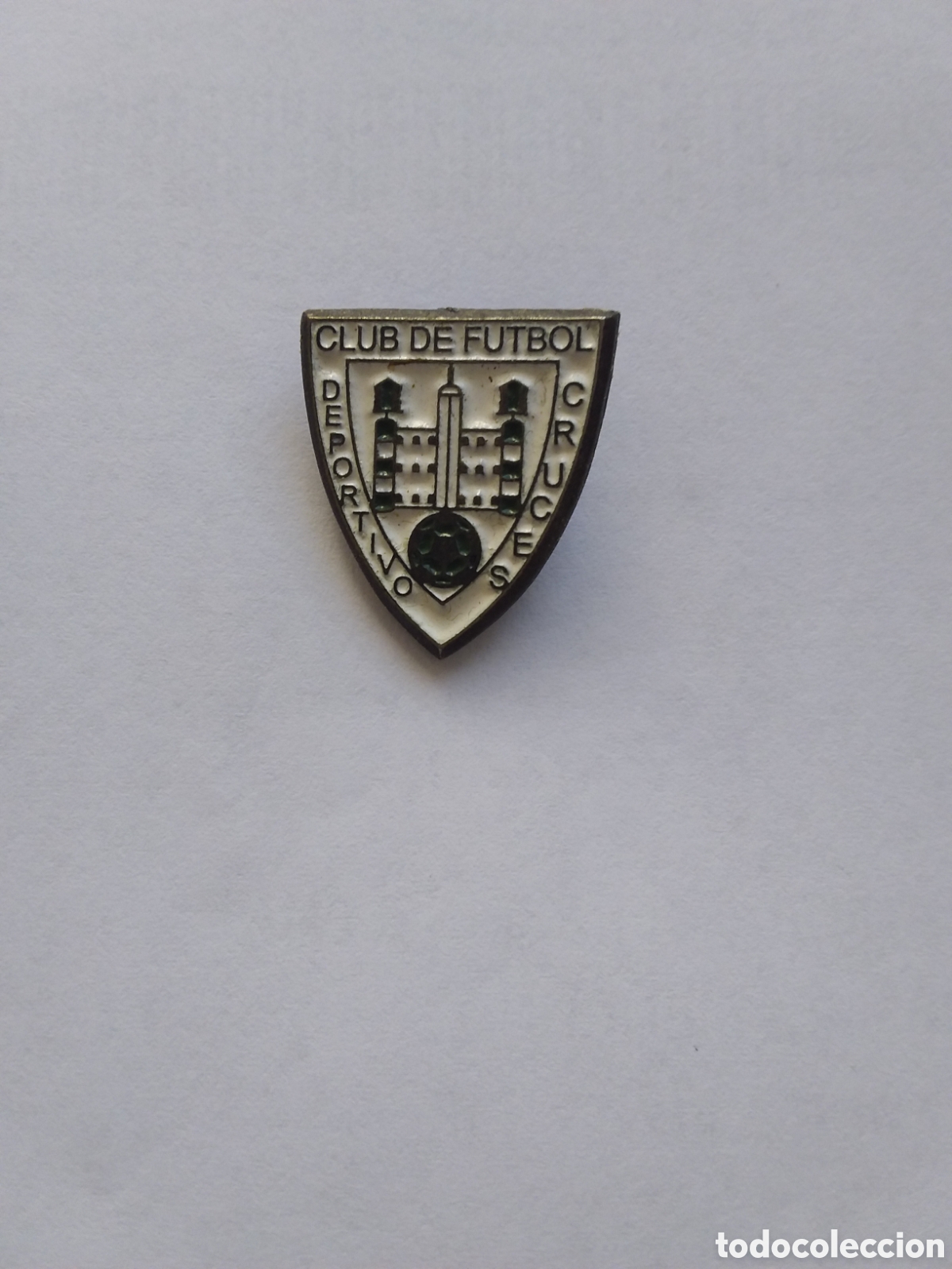 Collezionismo sportivo: Pin - Club de F&uacute;tbol Cuces 1980/2004 ( Vizcaya)