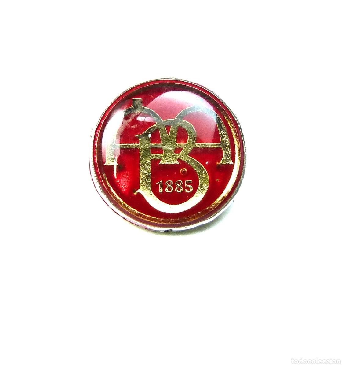 Collezionismo sportivo: 28 METAL PINS AALBORG AB 1885 DINAMARCA DENMARK FUTBOL OLD LOGO YEARS' 90 VITRIFICADO BADGE R249R