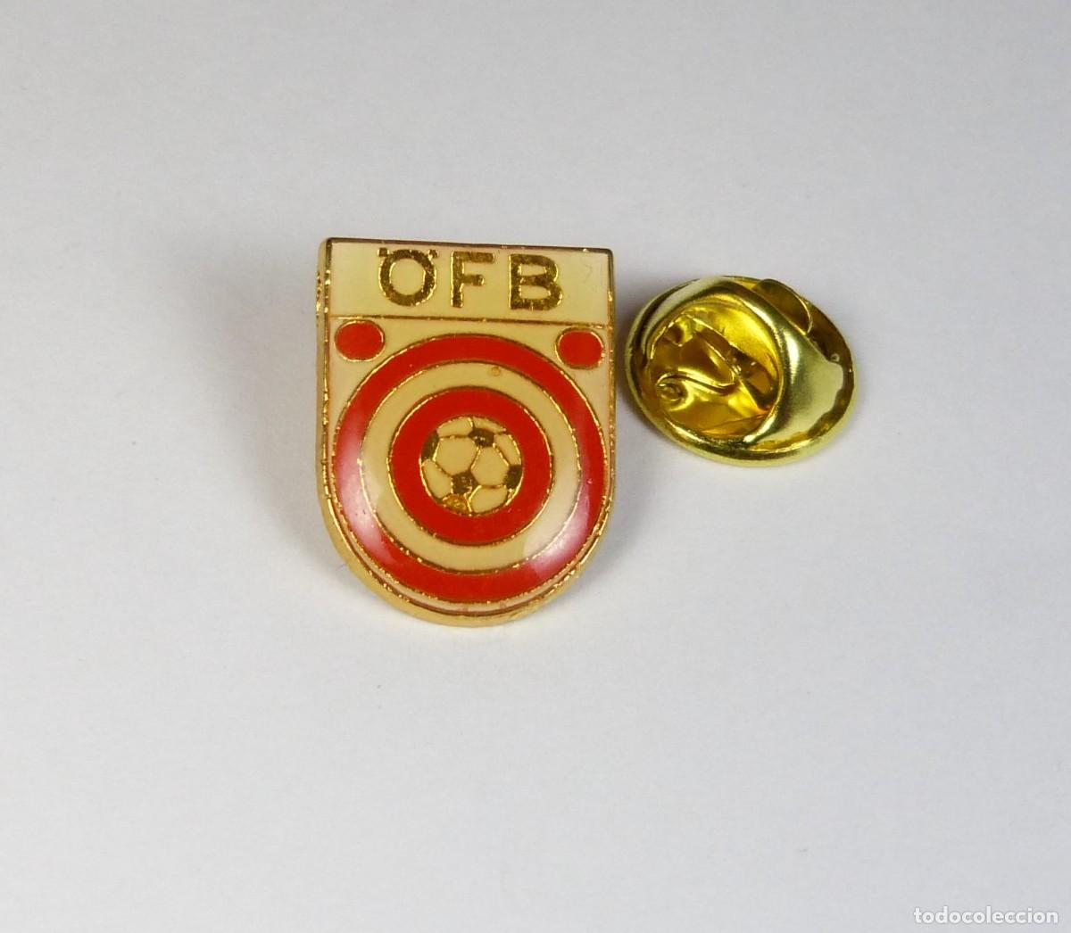 Collezionismo sportivo: 32 METAL PINS FF AUSTRIA FEDERACION FUTBOL OLD LOGO YEARS' 90 FEDERATION FOOTBALL BADGE R48