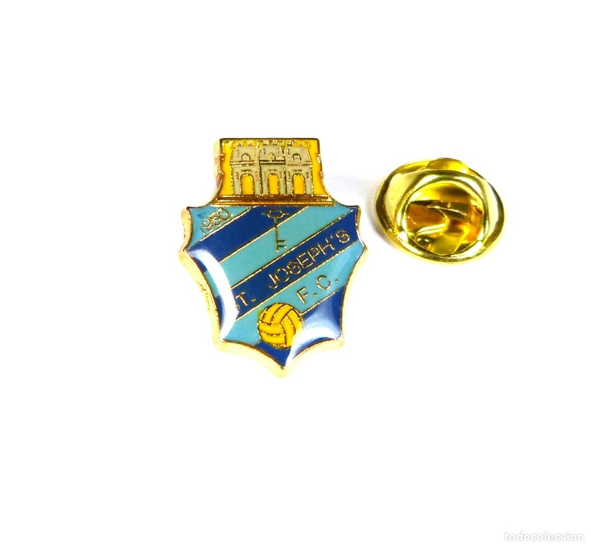 Collezionismo sportivo: 30 METAL PINS ST JOSEPH'S FC GIBRALTAR FUTBOL OLD LOGO YEARS' 90 VITRIFICADO FOOTBALL BADGE R58R