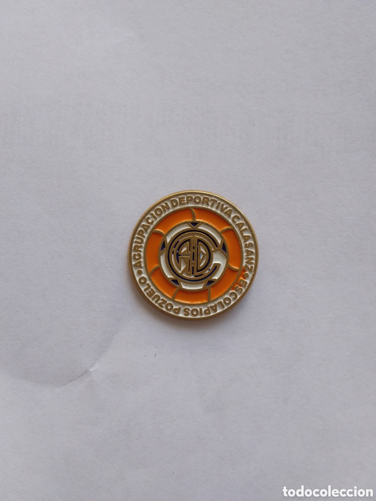 Sammelleidenschaft Sport: Pin - Agrupaci&oacute;n Deportiva Calasanz 1984/1997 ( Madrid)