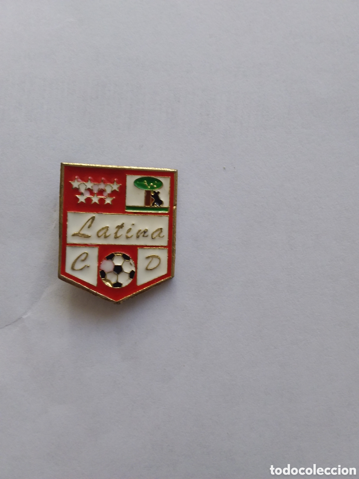 Sammelleidenschaft Sport: Pin - Club Deportivo Latina / escudo 2018 ( Madrid)