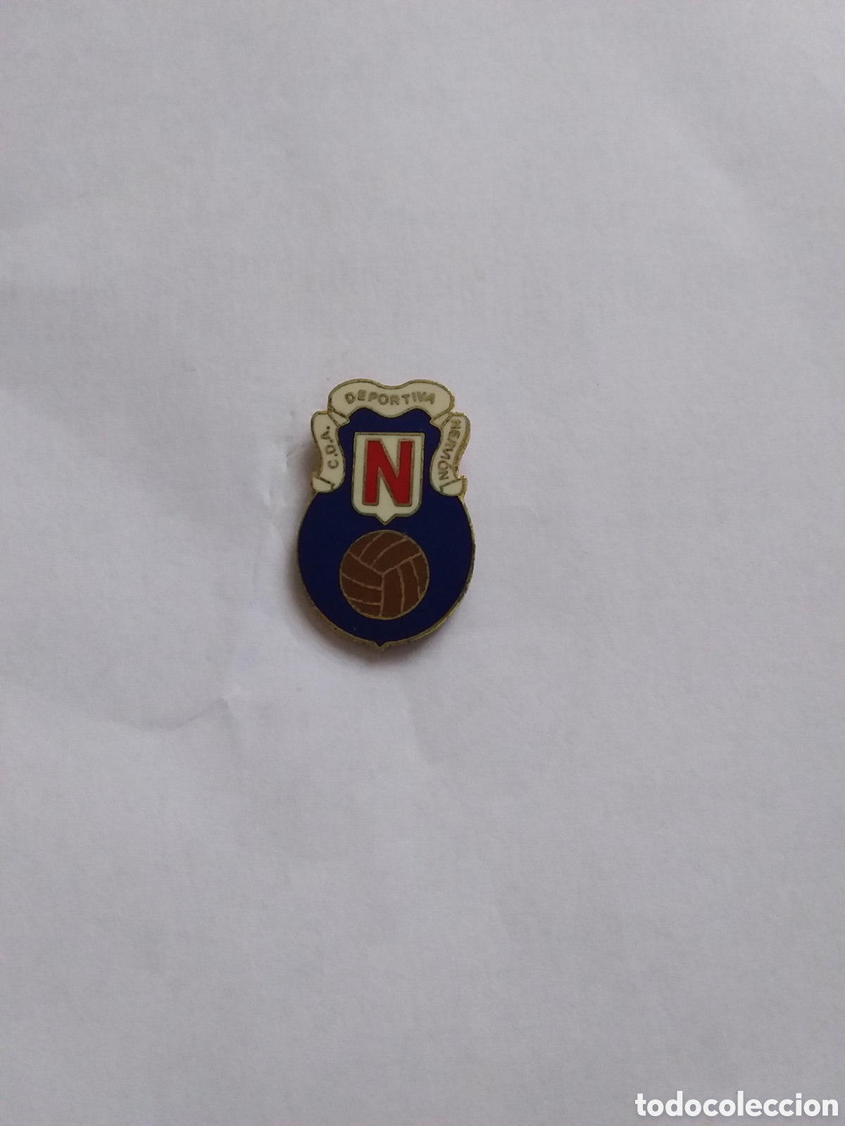 Colecionismo desportivo: Pin - Club Deportivo Asociaci&oacute;n Deportiva Nervion ( Sevilla)