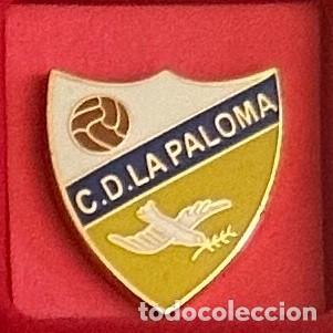 Colecionismo desportivo: Pin de Futbol del Club UD La Paloma Malaga