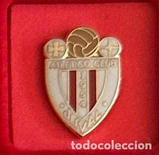 Collectionnisme sportif: Pin de Futbol del Club Atletico Juval Malaga