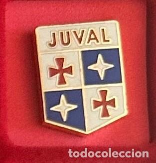 Collectionnisme sportif: Pin de Futbol del Club Atletico Juval Malaga