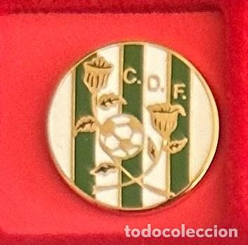 Collezionismo sportivo: Pin de Futbol del Club CF Flores Malaga