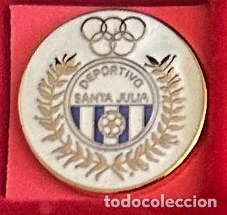 Collezionismo sportivo: Pin de Futbol del Club Deportivo Santa Julia Malaga