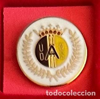 Collectionnisme sportif: Pin de Futbol del Club UD Nuevo San Andres Malaga