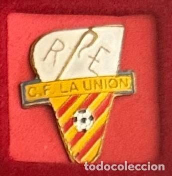 Collectionnisme sportif: Pin de Futbol del Club CF La Union - Secar La Real Palma de Mallorca