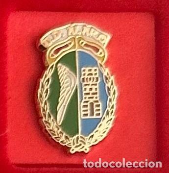 Colecionismo desportivo: Pin de Futbol del Club CD Alaro Palma de Mallorca