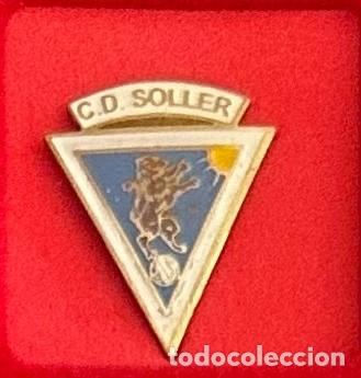 Colecionismo desportivo: Pin de Futbol del Club CD Soller Palma de Mallorca