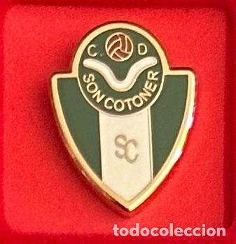 Colecionismo desportivo: Pin de Futbol del Club CD Son Cotoner Palma de Mallorca