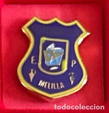 Collectionnisme sportif: Pin de Futbol del Club CP Constitucion Olimpo Melilla