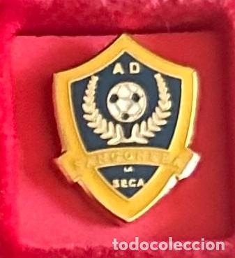 Collezionismo sportivo: Pin de Futbol del Club AD Sangonera La Seca Murcia