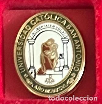 Collezionismo sportivo: Pin de Futbol del Club UCAM Murcia