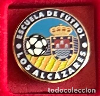 Collezionismo sportivo: Pin de Futbol del Club EF Los Alcazares Murcia
