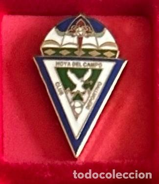 Collezionismo sportivo: Pin de Futbol del Club CD Hoya del Campo Murcia