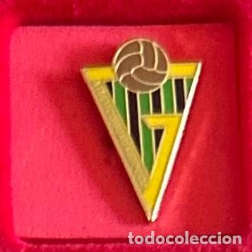 Sammelleidenschaft Sport: Pin de Futbol del Club CF Atletico Guadalupe Murcia