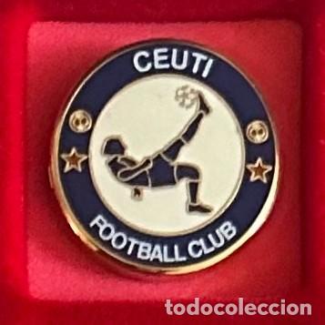 Sammelleidenschaft Sport: Pin de Futbol del Club Ceuti Football Club Murcia