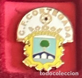 Sammelleidenschaft Sport: Pin de futbol del Club CF Cortegada Orense Ourense