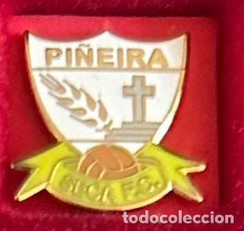 Sammelleidenschaft Sport: Pin de futbol del Club CF Pi&ntilde;eira Seca Orense Ourense
