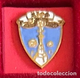 Collectionnisme sportif: Pin de futbol del Club Rios CF Orense Ourense