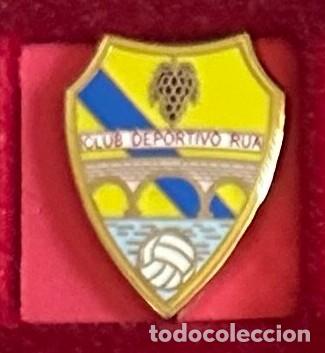 Collectionnisme sportif: Pin de futbol del Club CD Rua - Rua de Petin Orense Ourense