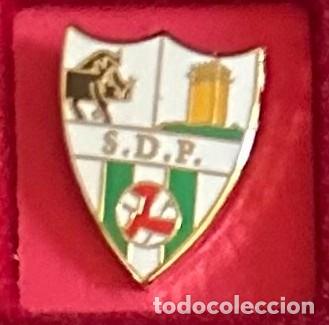 Collectionnisme sportif: Pin de futbol del Club SD Porqueira Orense Ourense