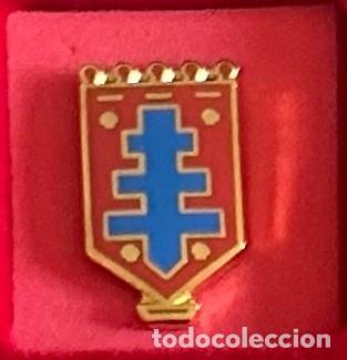 Collectionnisme sportif: Pin de futbol del Club Barbantes Sociedad Atletica - Cenlle Orense Ourense