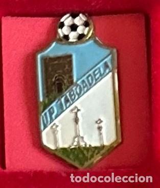 Collectionnisme sportif: Pin de futbol del Club UP Taboadela Orense Ourense