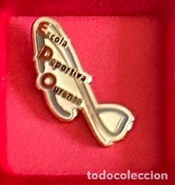 Collezionismo sportivo: Pin de futbol del Club ED Orense Orense Ourense