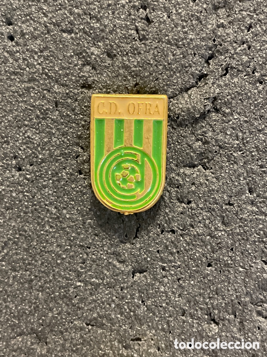 Collectionnisme sportif: Pin 24 C.D. OFRA - La Laguna (Tenerife)