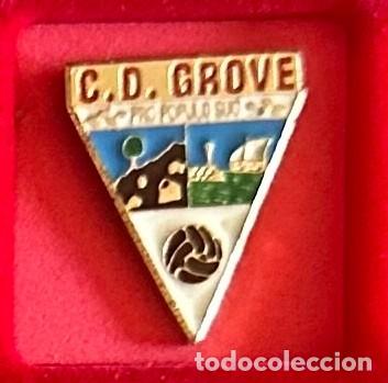 Sammelleidenschaft Sport: Pin de futbol del Club CD Grove Pontevedra