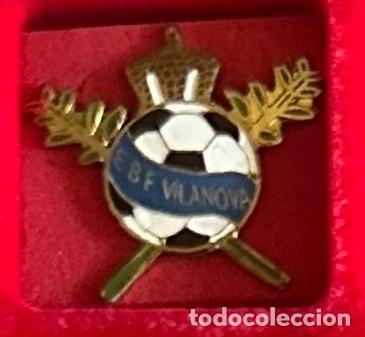 Collectionnisme sportif: Pin de futbol del Club Vilanova EFB - Vilanova de Arosa - Pontevedra