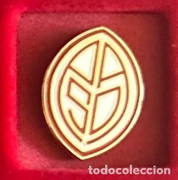 Collectionnisme sportif: Pin de futbol del Club SD Ponte Arnelas - Villanueva de Arosa - Pontevedra