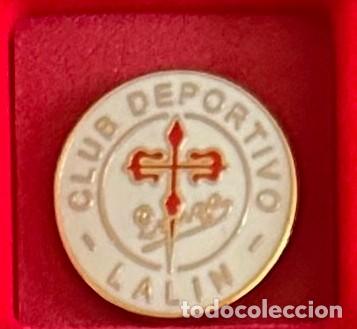 Colecionismo desportivo: Pin de futbol del Club CD Loriga - Lalin - Pontevedra
