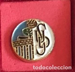 Colecionismo desportivo: Pin de futbol del Club UD Salamanca