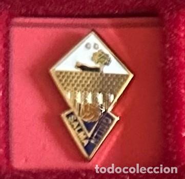 Colecionismo desportivo: Pin de futbol del Club CD Salmantino - Salamanca