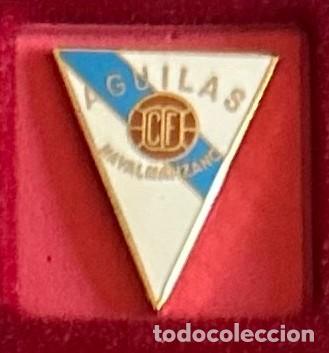 Collectionnisme sportif: Pin de futbol del Club CF Aguilas - Navalmanzano Segovia