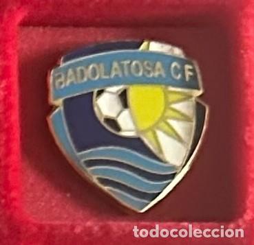 Sammelleidenschaft Sport: Pin de futbol del Club Badolatosa CF Sevilla