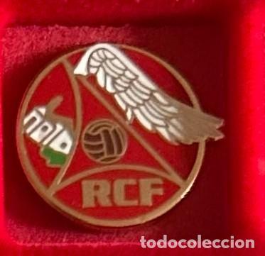 Sammelleidenschaft Sport: Pin de futbol del Club CF Ronquillo - El Ronquillo Sevilla