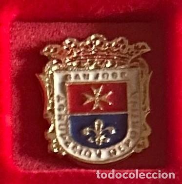 Sammelleidenschaft Sport: Pin de futbol del Club AD San Jose - San Jose de la RInconada Sevilla