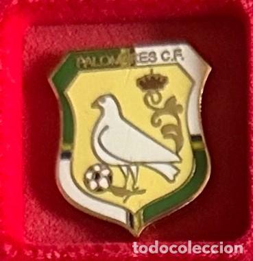 Sammelleidenschaft Sport: Pin de futbol del Club CF Palomares Sevilla
