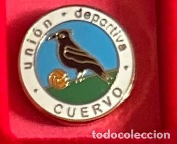 Collectionnisme sportif: Pin de futbol del Club UD Cuervo - EL Cuervo Sevilla
