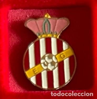 Collectionnisme sportif: Pin de futbol del Club CF El Garrobo Sevilla