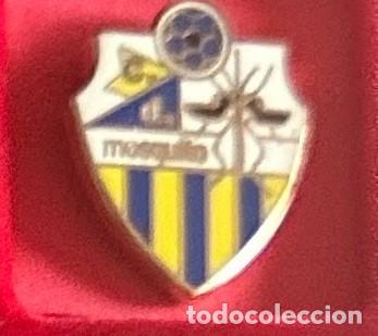 Collectionnisme sportif: Pin de futbol del Club CD Mosquito - Alcala de Guadaira Sevilla