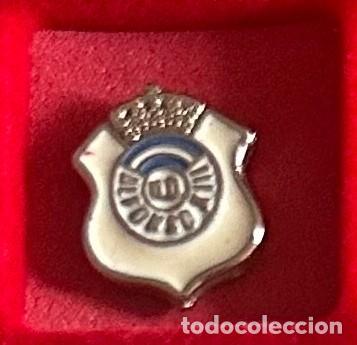 Collectionnisme sportif: Pin de futbol del Club UD Alfonso XIII - Villafranco Sevilla